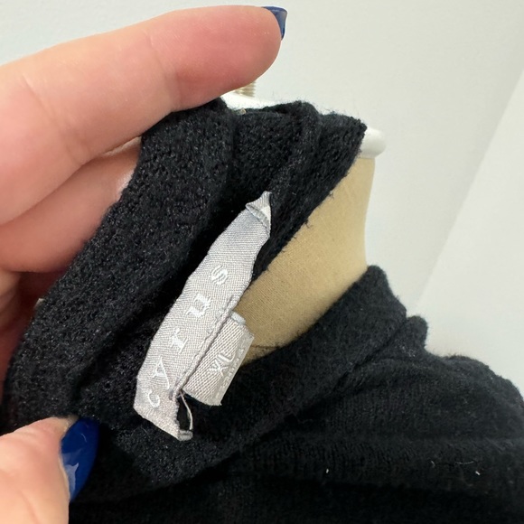 Cyrus oversized cardigan - Picture 3 of 3